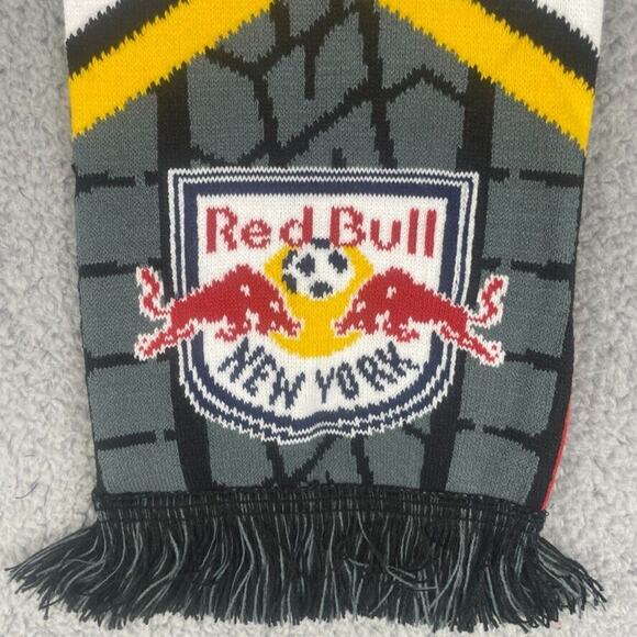 Continental MLS Soccer New York Red Bulls 48" Inch Red Black 100% Acrylic Scarf - Picture 12 of 13